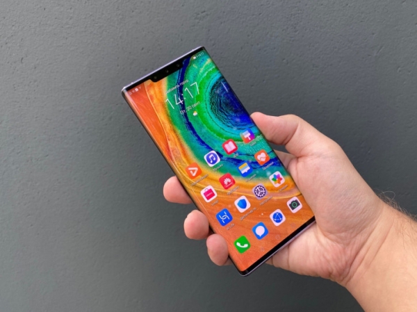 Каким будет дисплей Huawei Mate 40 Pro в сравнении с Mate 30 Pro