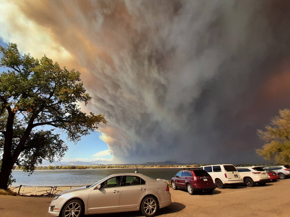 В Колорадо бушуют самые большие пожары за всю историю
