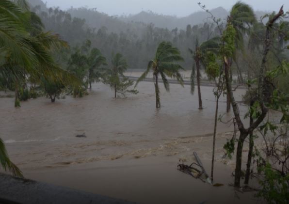 На Филиппинах тайфун «Гони» уже забрал жизнь 16 человек