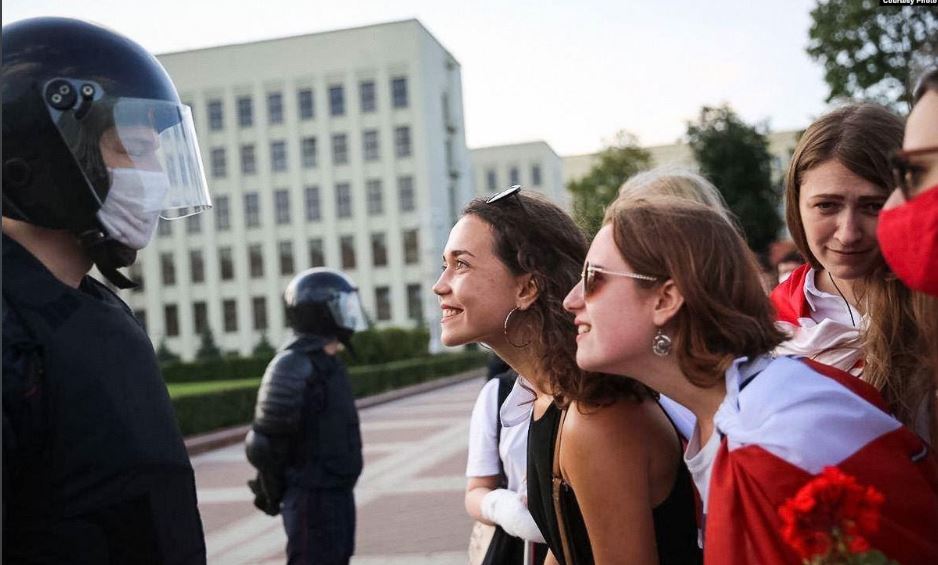 В Беларуси заведено 900 уголовных дел на  участников протестов