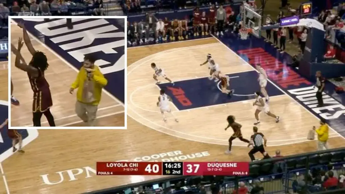 В США курьер Uber с доставкой из McDonald's принес бургер баскетболисту во время важного матча. Видео