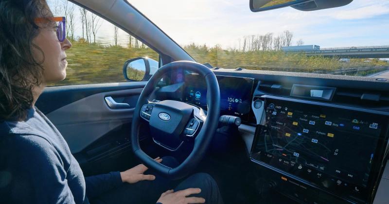 Ford бросает вызов Tesla: система вождения без рук скоро появится в массовых моделях в Европе