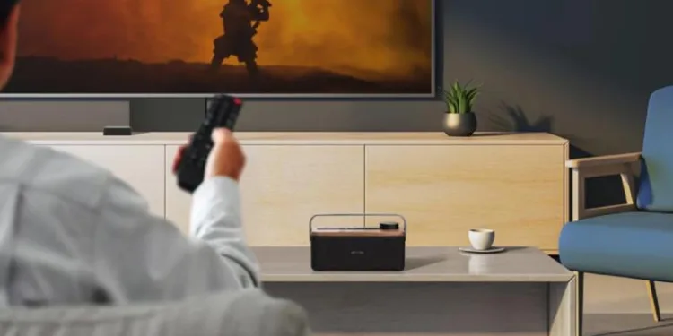 JVC Kenwood представила Victor SP-WS10BT — беспроводную универсальную акустику для комфортного восприятия диалогов без повышения громкости