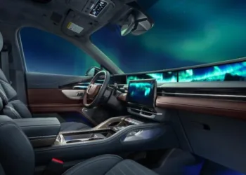 Lincoln добавил северное сияние в интерьер внедорожника Nautilus