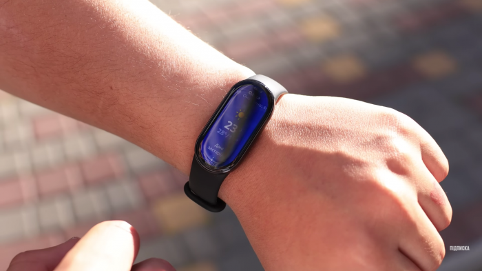 Обзор фитнес-браслета Xiaomi Smart Band 10 – идеальный гаджет за копейки