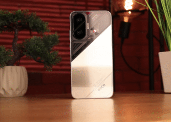 Обзор Poco F7 – легендарный убийца флагманов 2025 года