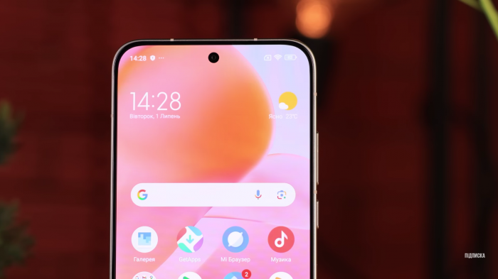 Обзор Poco F7 – легендарный убийца флагманов 2025 года