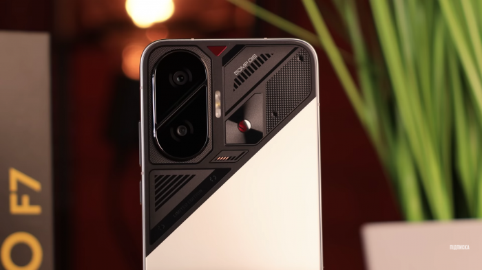 Обзор Poco F7 – легендарный убийца флагманов 2025 года