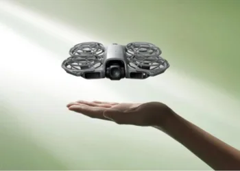 Стартовали глобальные продажи компактного и умного селфи-дрона DJI Neo 2