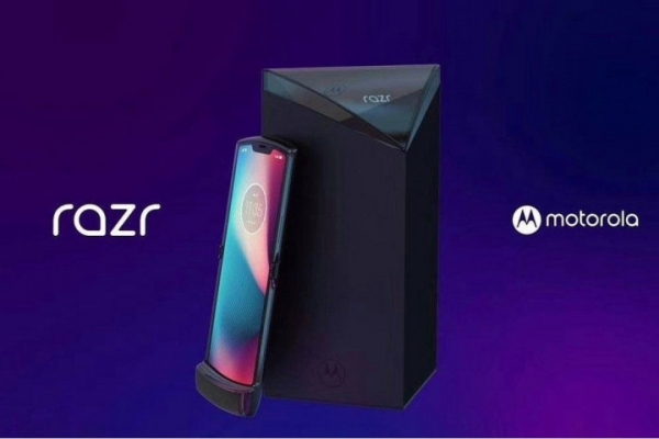 Lenovo показала ролик со складным смартфоном Motorola RAZR