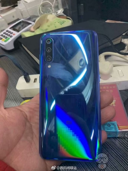 Живые фото и ключевые характеристики Xiaomi Mi 9