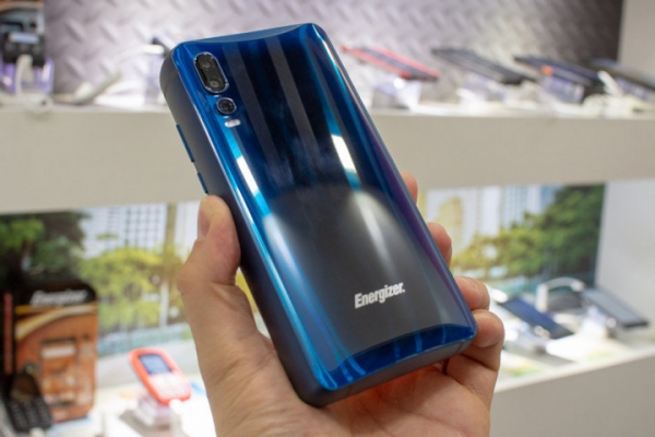 Energizer выпускает смартфон с самой мощной батареей в 18 000 мАч