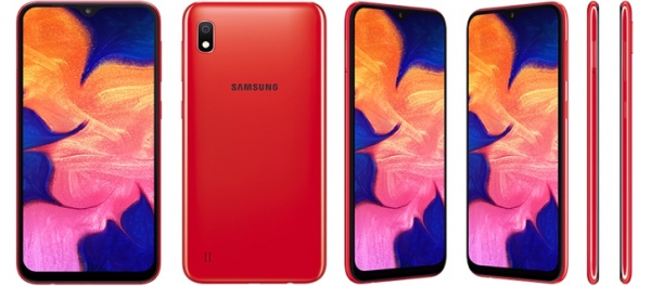 Samsung Galaxy A10 появился в продаже в России (цена)